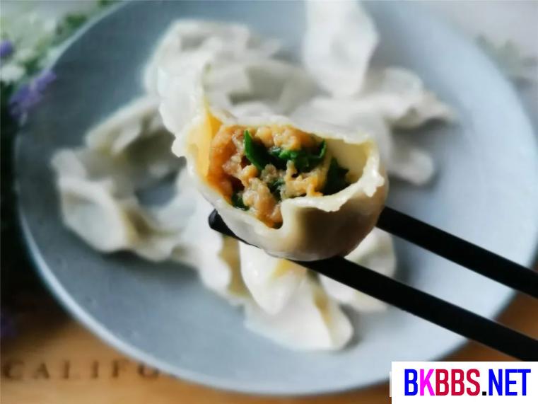 韭菜肉饺子馅的做法<br>