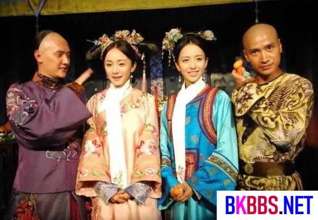 11年后再演皇家兄弟，冯绍峰还是男主角，何晟铭却已沦为配角