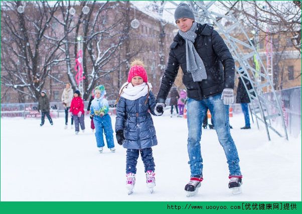 孩子多大可以滑雪？孩子滑雪注意事项有哪些？(2)