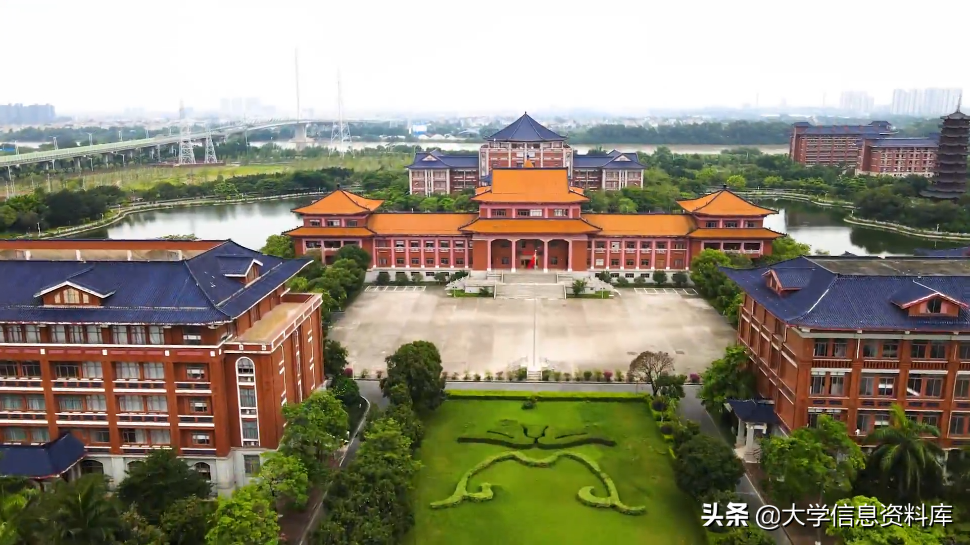 南方医科大学｜没睡醒的话，还以为自己在“皇宫当御医”呢