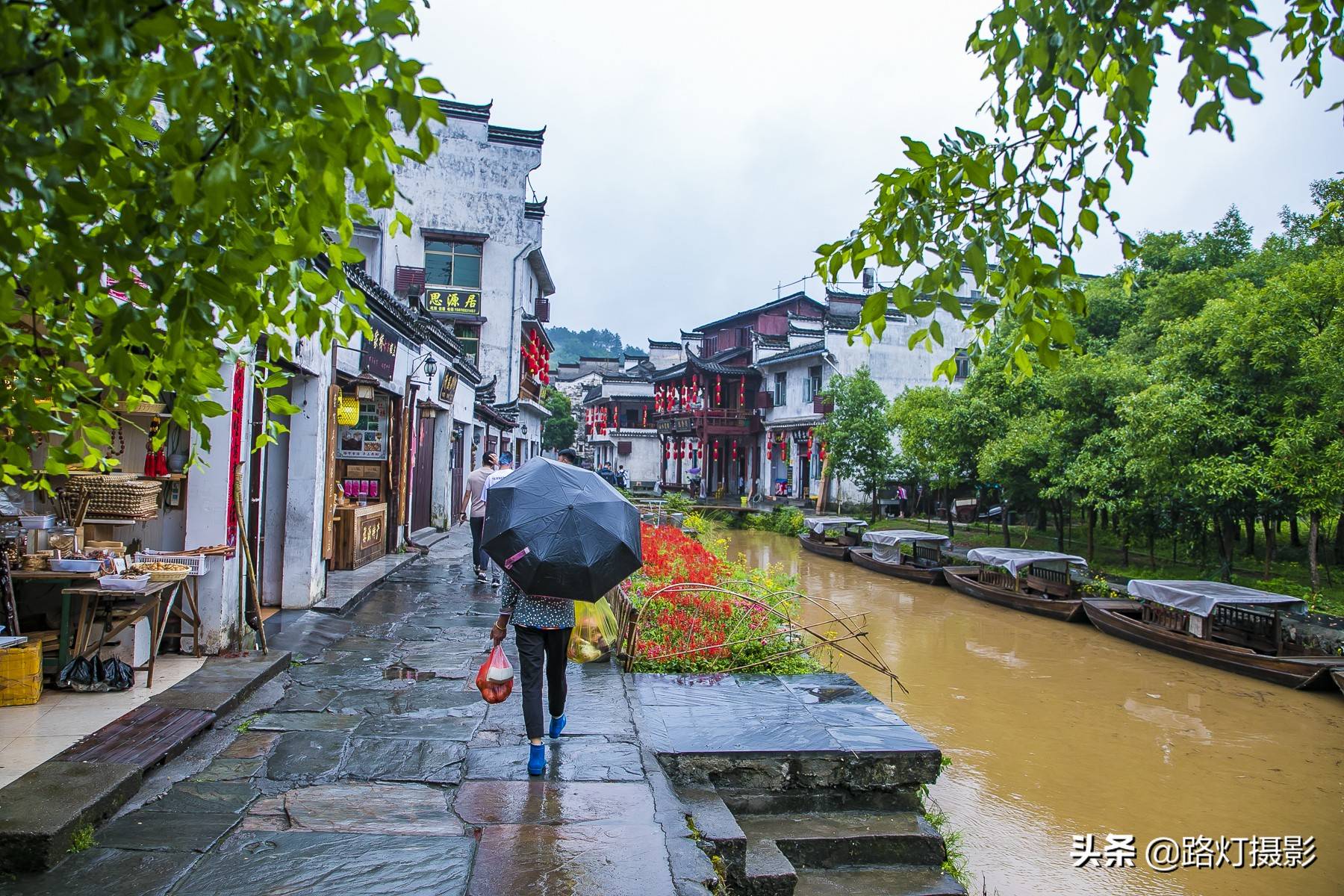 江西婺源有座古村，名字俗气带“坑”，风景却堪比江南乌镇