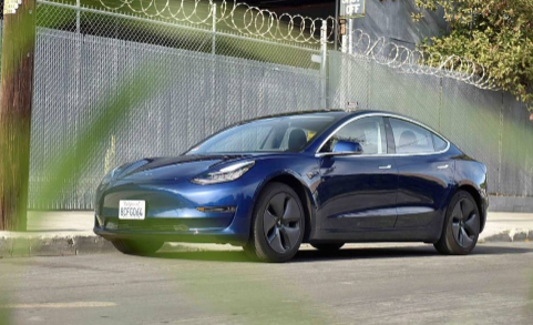 特斯拉model3降价22万是真的吗1