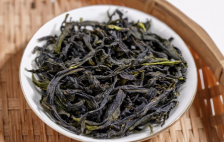 鸭屎香新茶好还是老茶好3