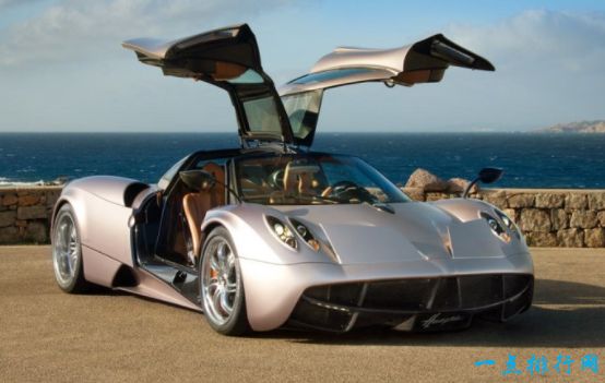 帕加尼Huayra——160万美元