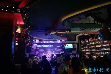 SUPERDRY GRILL &BAR(壹號店)