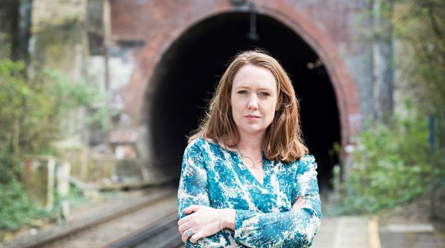 Paula Hawkins