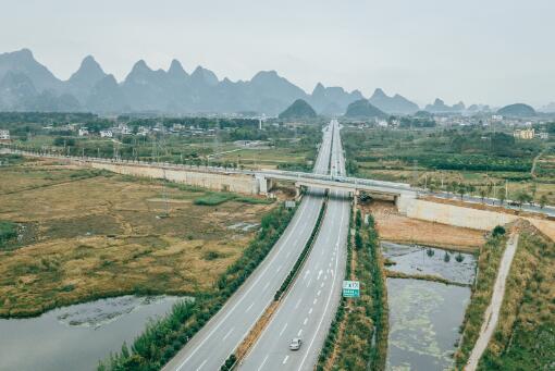 高速走到一半了才免费怎么算-摄图网