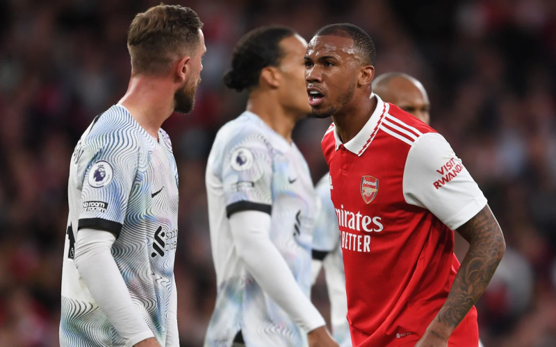 加布里埃尔向奥利弗抱怨,可能他和亨德森对用词的理解不同