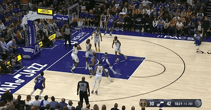 计划有变?爵士打出一波14