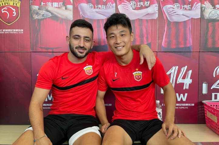 巴尔加斯vs梅州客家全场数据:贡献3次助攻,获评9.2分