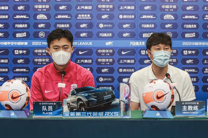 深圳篮球队主力队员,深圳篮球队员,足球运动员毛毅军,深圳篮球教练周军华