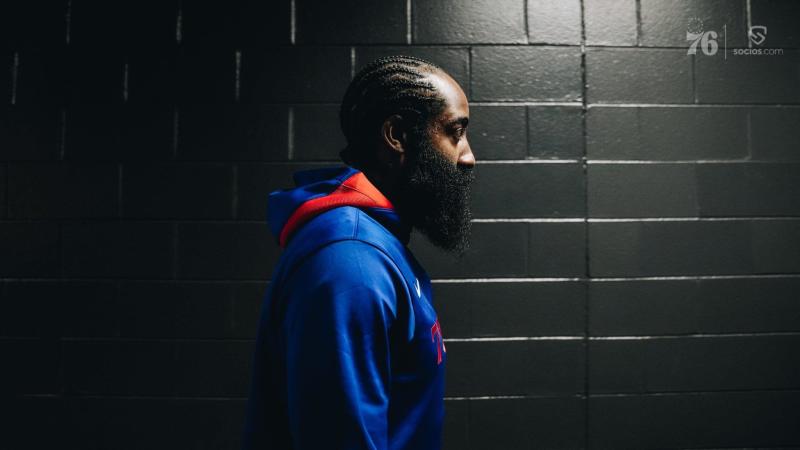 哈登9投2中拿27分 哈登9中2得27分