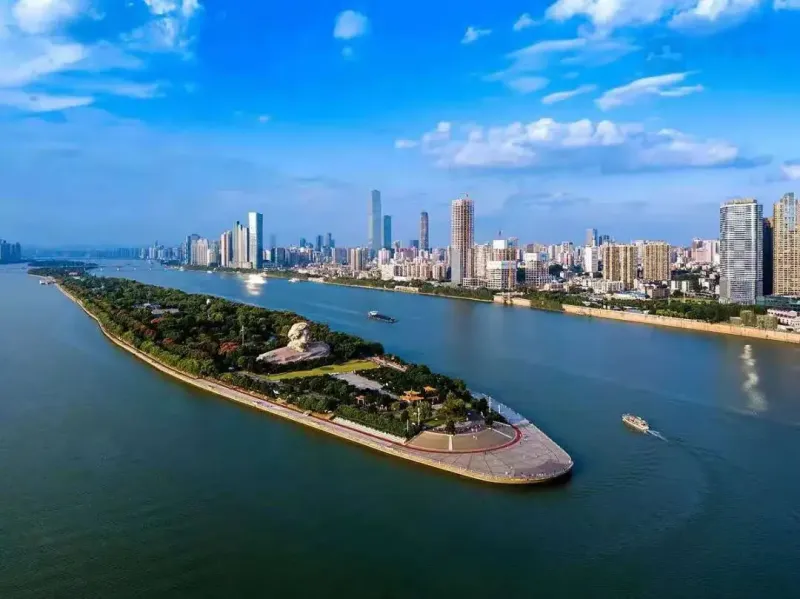 ta:曼城母公司对四川九牛处境失望,考虑将球队搬迁至长沙