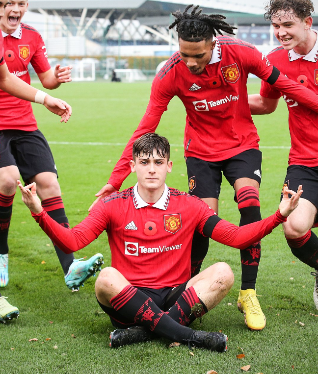 曼联U18,曼城U18,C罗回归曼联首训,哈兰德曼联球迷