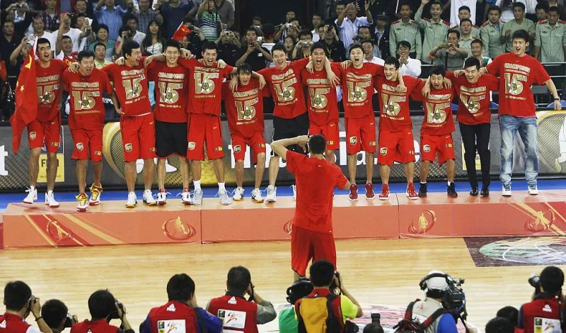 2015男篮亚锦赛易建联数据 2010亚运会男篮易建联 2010亚运男篮没有易建联 中国男篮奥运落选赛易建联