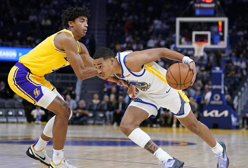 kd转发普尔神仙进球:谁能想到他能做出这样的动作?