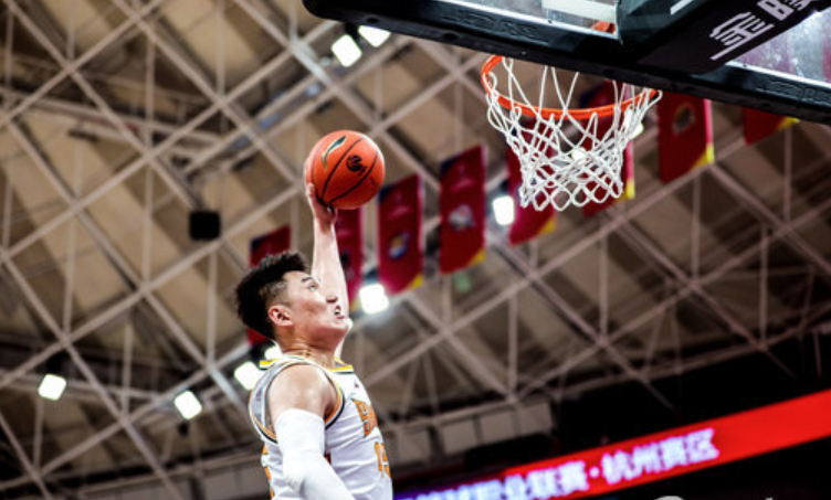 焦健为常林表现点赞:怎么一出去都成了乔丹了???