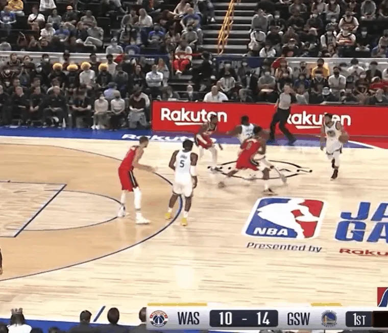 库里背后运球,库里背后运球过人