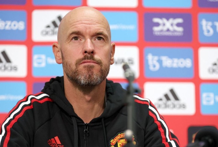 滕哈格:c罗对阵热刺拒绝替补登场,这样的行为必须承担后果