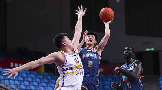 全能状元郎!王岚嵚全场贡献19分4篮板3助攻2抢断