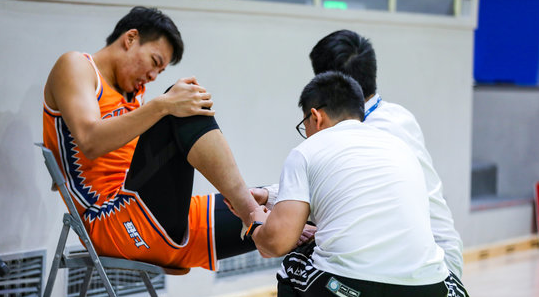 上海:刘礼嘉右踝关节撕脱性骨折,预计康复周期为12周