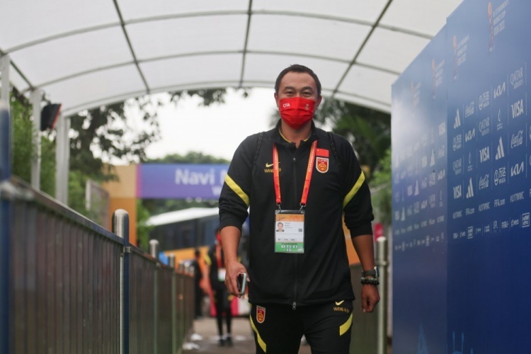 王安治:精神层面给队员打100分,但技战术发挥只有60