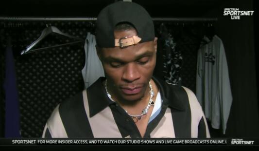 威少为什么不会投篮 威少投完三分