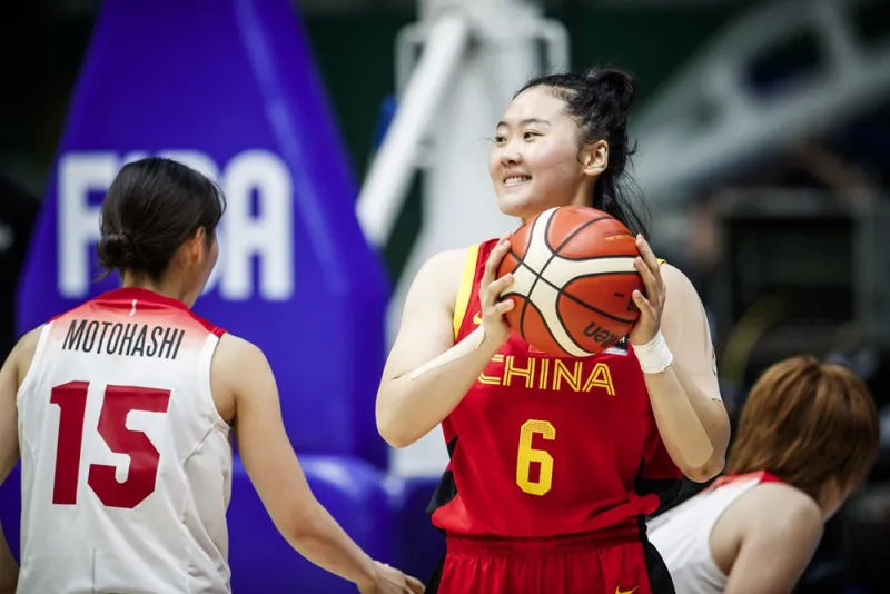 中国女篮惜败日本 无缘亚洲杯冠军 女篮亚洲杯:日本晋级将同中国争冠 中国女篮亚洲杯输给日本女篮 女篮亚洲决赛,中国日本