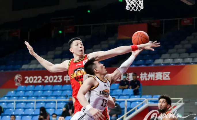 沈梓捷最高得分 沈梓捷仅打13分钟5分2板 深圳内线替补被大王完爆 沈梓捷超远三分 沈梓捷投篮