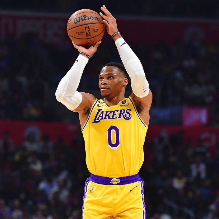 维斯布鲁克三分 威尔金斯三分命中率