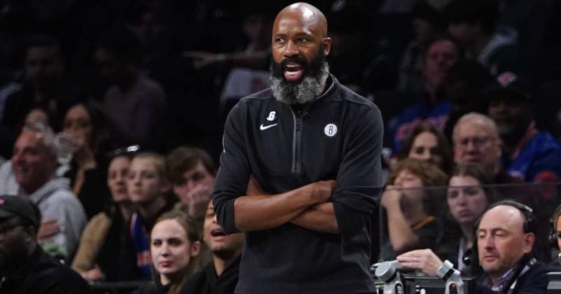 沃恩:第三节最后几秒没让杜兰特下场,我向其致歉了