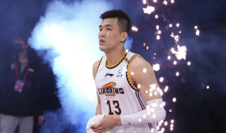 cba辽宁队郭艾伦年薪 辽篮郭艾伦年薪多少万 辽宁男篮续约情况 cba辽宁球员合同